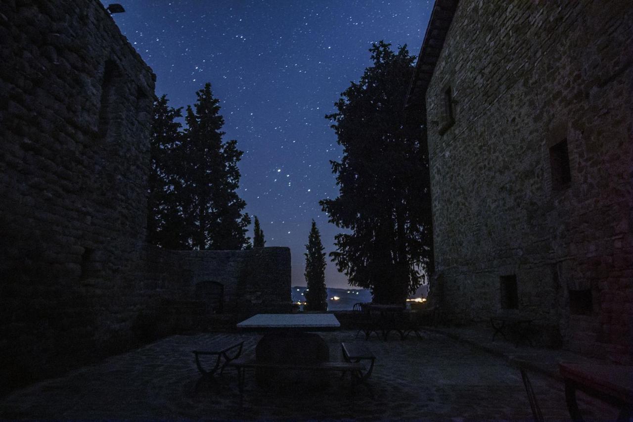 Hotel Castello Di Petroia Dimora D'Epoca Gubbio Exterior foto